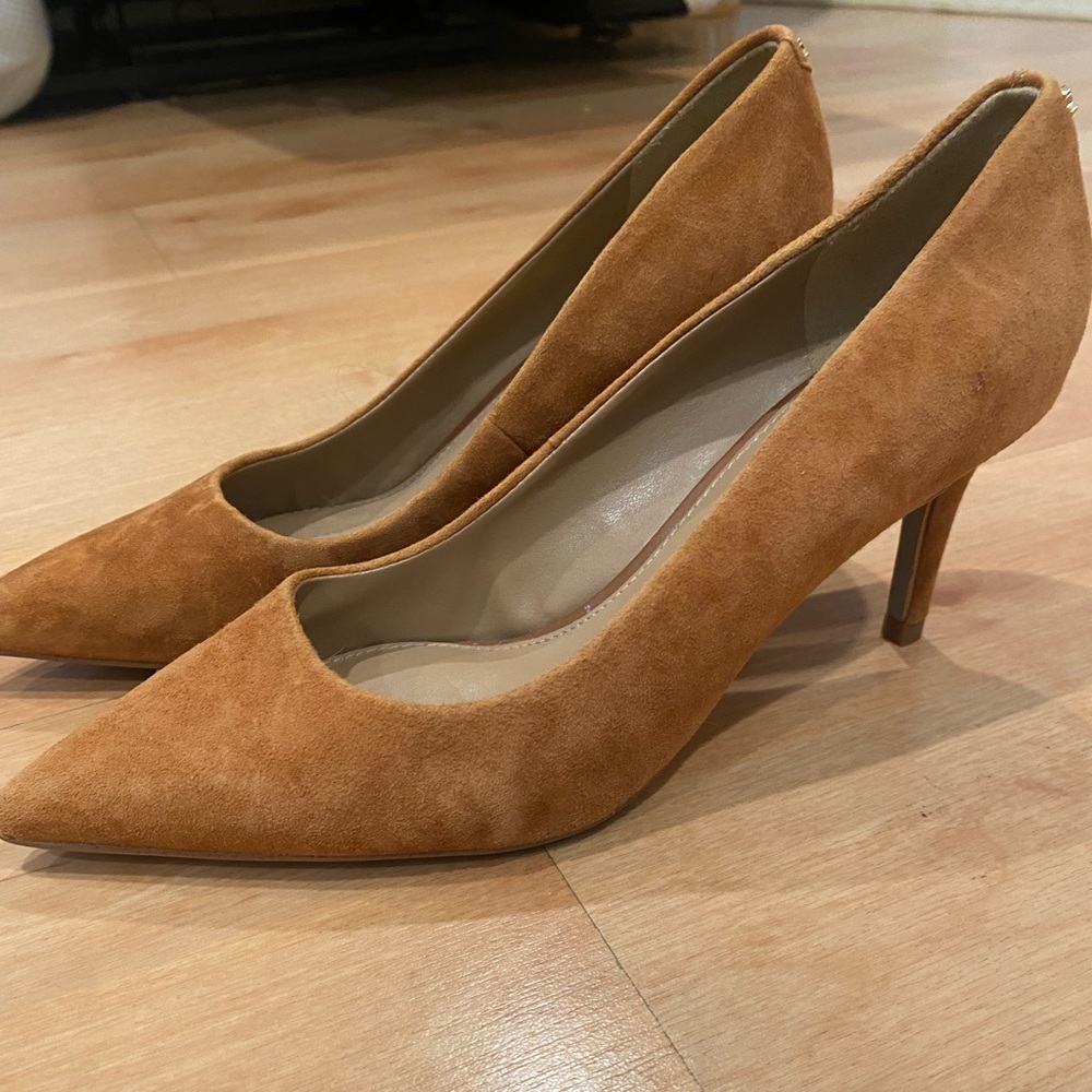 Sam Edelman Pointed Suede Heels in Cognac - Picture 3 of 4